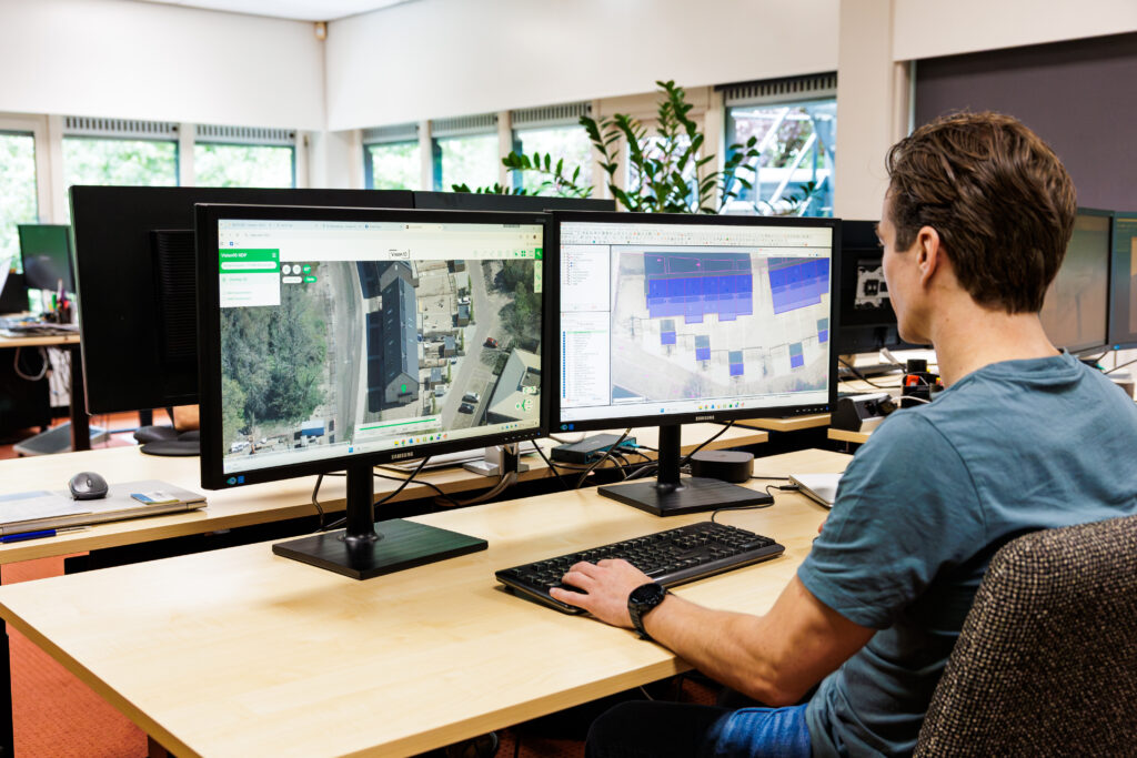 Bij Facto Geo combineren wij geavanceerde 3D-modelleertechnieken met nauwkeurige geo-informatie om infrastructurele projecten efficiënt en betrouwbaar vorm te geven.